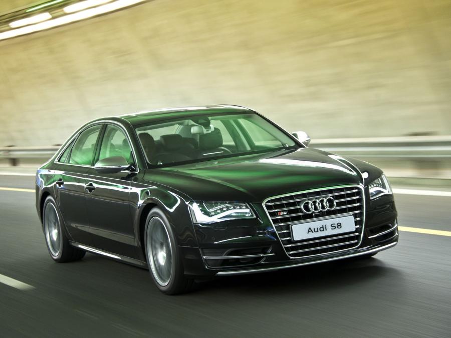  Audi S8 (D4) 2012 года  (ZA) (фото 8 из 15)